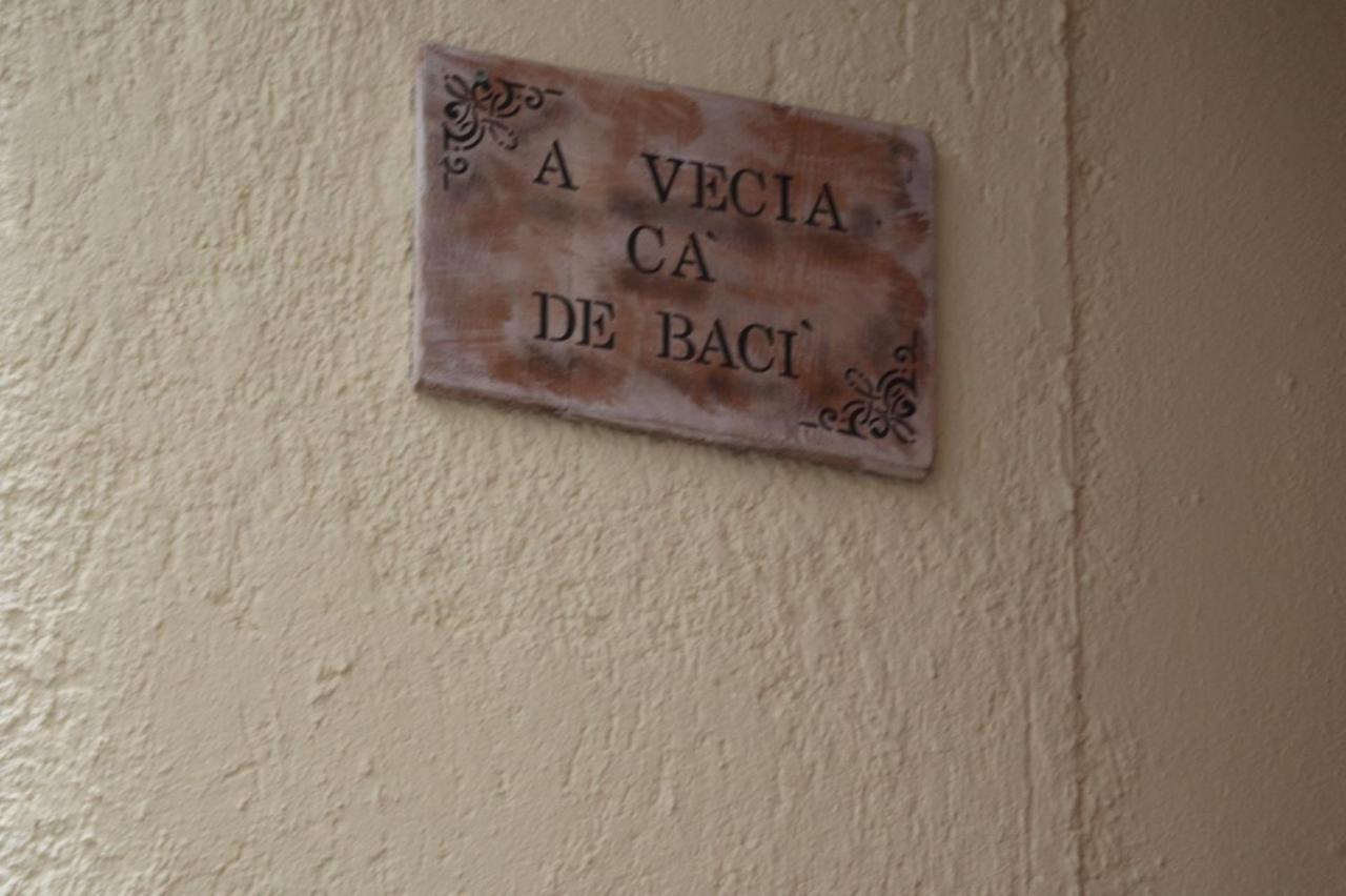 Appartamento Ca' Baci' Pigna Esterno foto